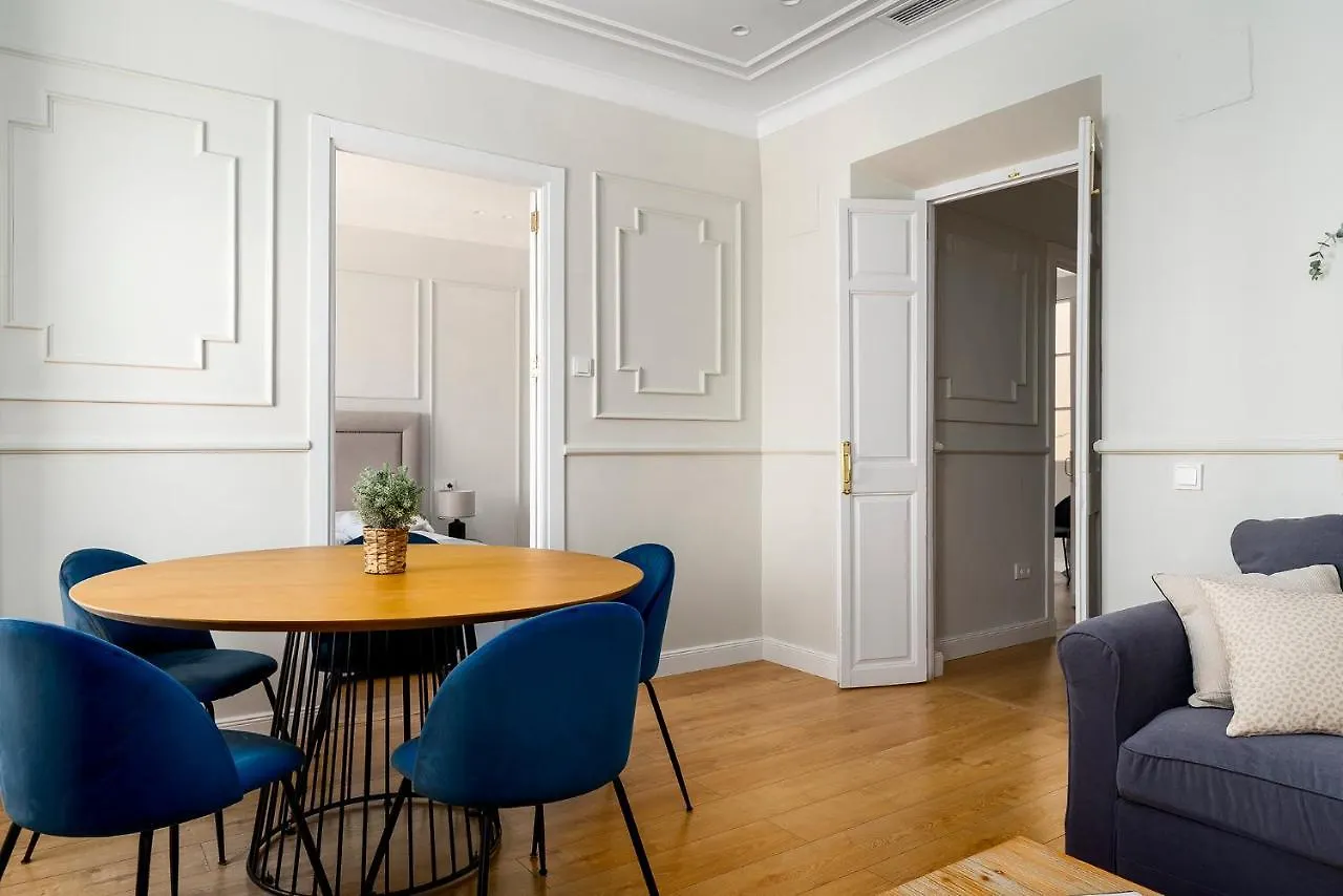 Apartamento Plaza De La Merced 4 Habitaciones 马拉加 0*,  西班牙