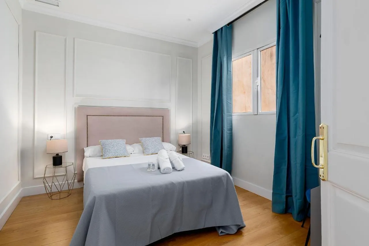 Apartamento Plaza De La Merced 4 Habitaciones 马拉加 公寓