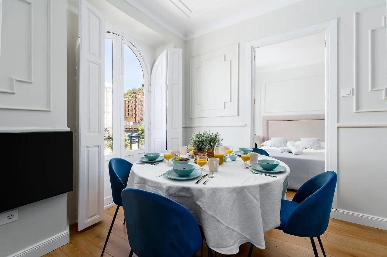 Apartamento Plaza De La Merced 4 Habitaciones 马拉加 0*,  西班牙